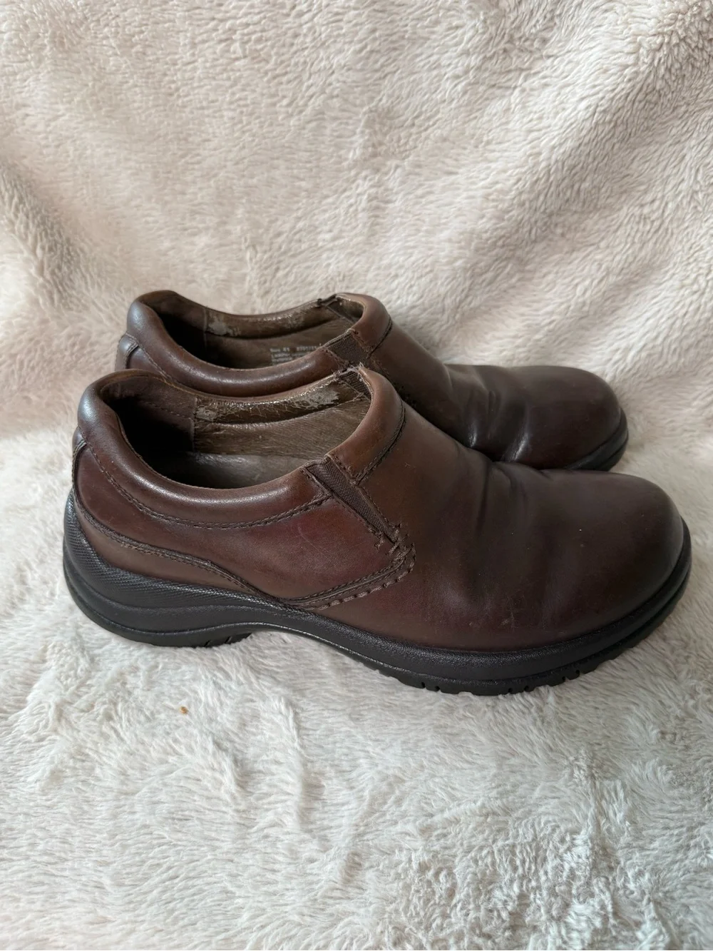 Dansko Men's Wynn Closed-Back Pro Slip-On Clog Sz 41 Non-Slip Brown Leather